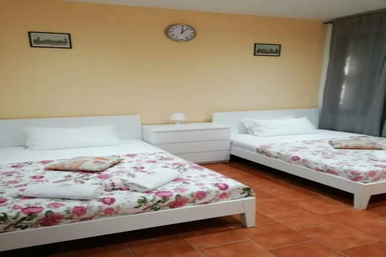 Dream Holidays Mestre 5*,  Italia