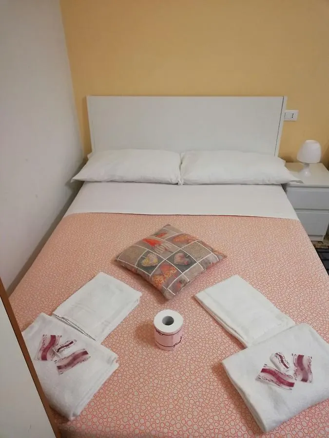 Dream Holidays Mestre 5*,  Italia